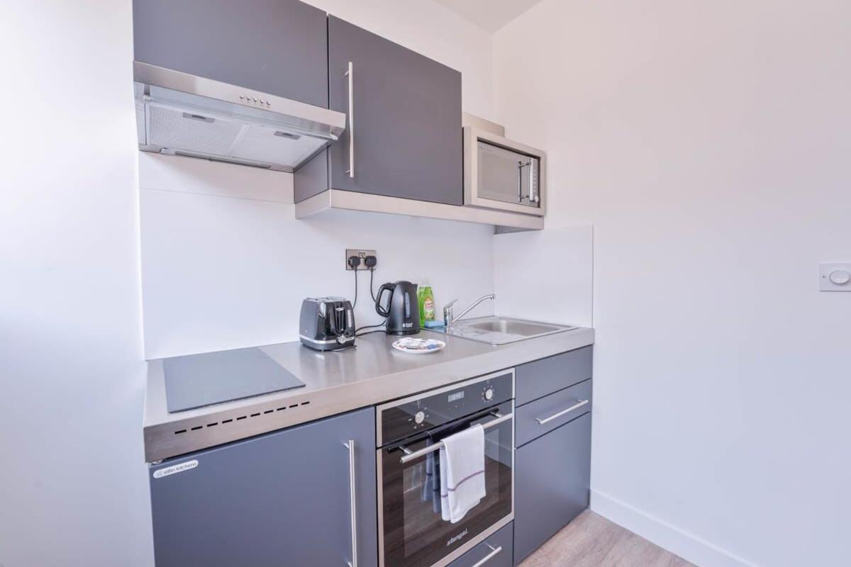 Charming Studio Apartment in Central Sheffield Esterno foto