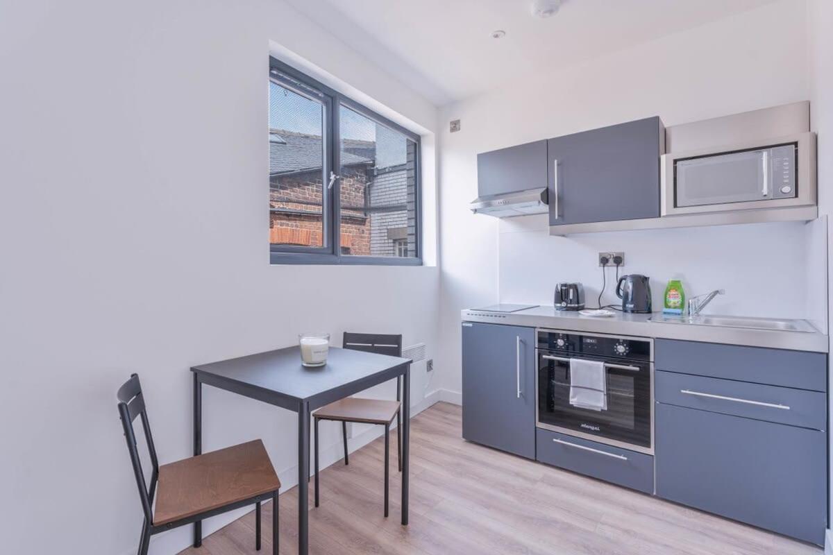 Charming Studio Apartment in Central Sheffield Esterno foto